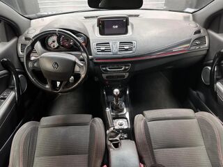 M&eacute;gane III Coup&eacute; 2.0 16V 265 S&S RS 2015 occasion 06700 Saint Laurent Du Var