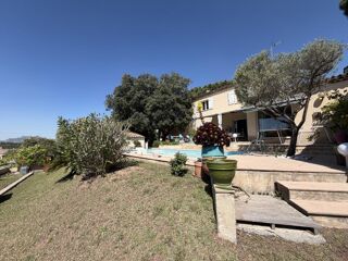  Villa � vendre 6 pi�ces 180 m�
