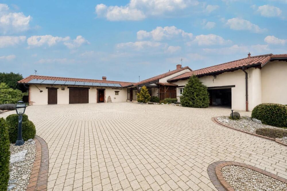 Maison de caractère 157 m² - Bâgé-Dommartin