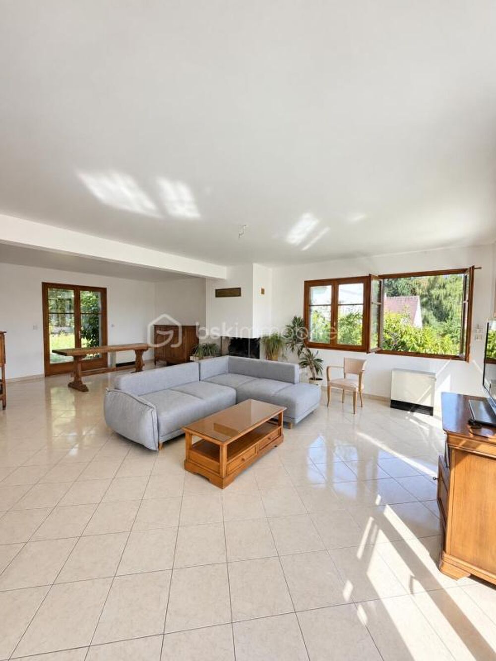 Vente Maison Maison 167 m² avec 4 chambres, sous-sol total et terrain arboré - Saint-Leu-la-Forêt Saint leu la foret