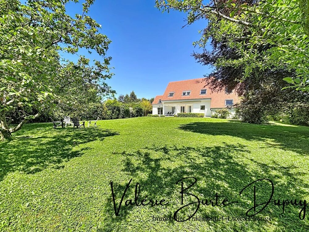 Vente Maison St Denis en Val à 10 min d'Orléans centre, à vendre  Maison de 2003 190m2 5 chambres avec jardin arboré de 1800m2, garage attena Saint denis en val