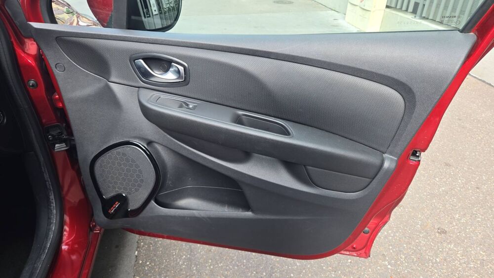 Clio 1.2 TCe Energy 120 Intens 2017 occasion 75011 Paris