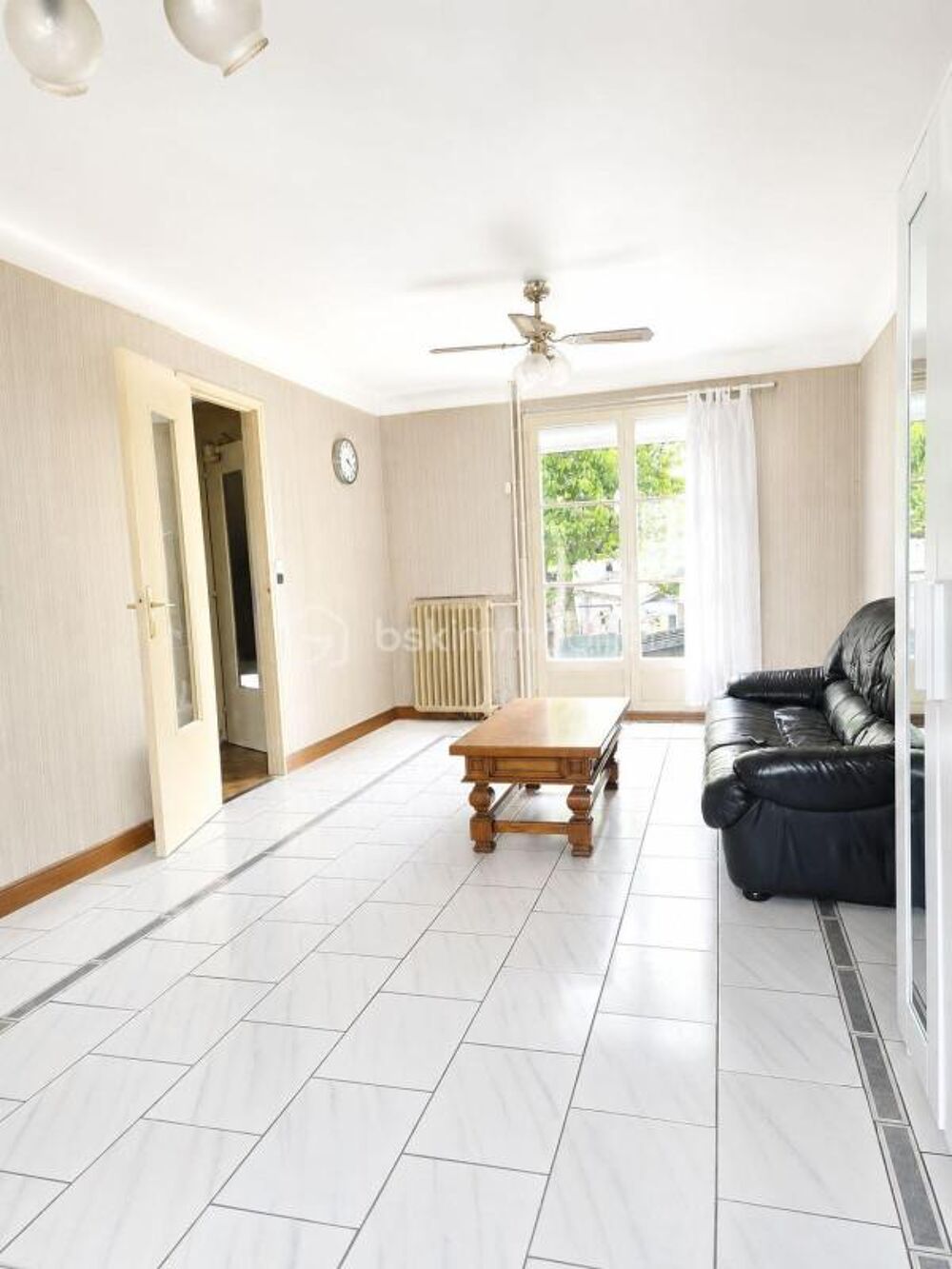 Maison familiale de 83 m² avec jardin, garage et dépendance
