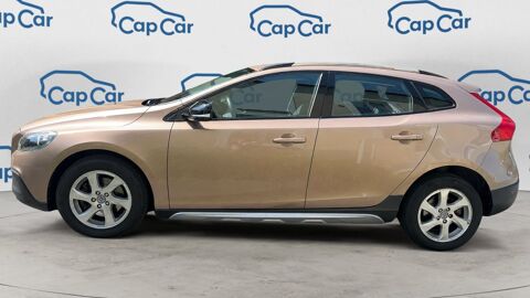V40 1.6 D2 115 Powershift Effektiv-Line Momentum - Automatique 2014 occasion 95700 Roissy En France