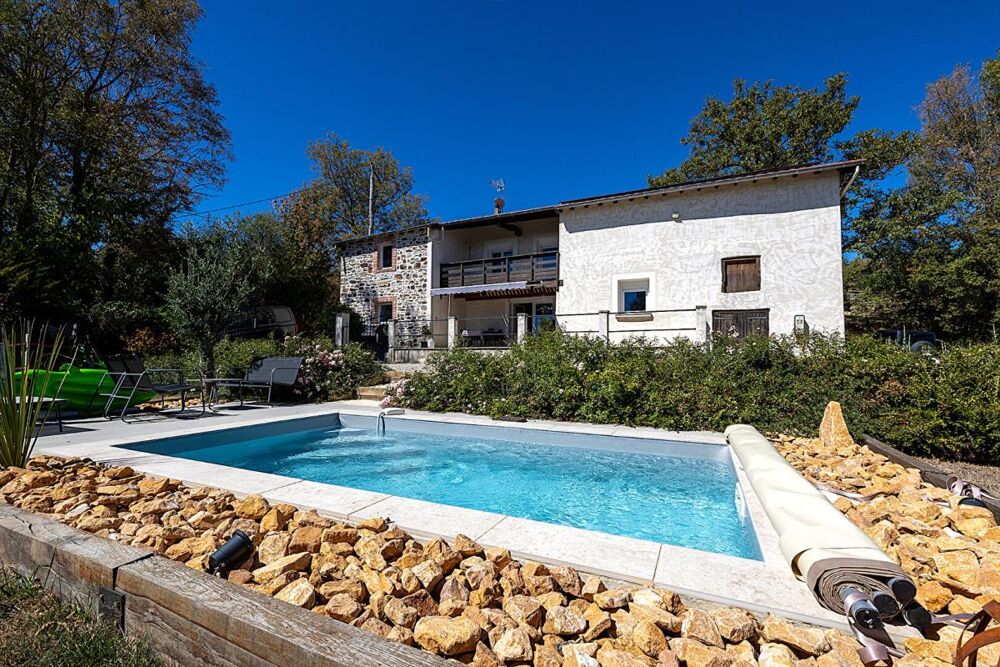 Vente Maison Superbe bâtisse de caractère avec piscine et grand terrain de 1,8 hectare Bussieres