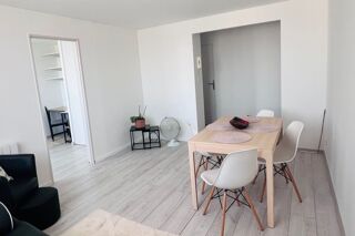  Appartement à louer 4 pièces 67 m²