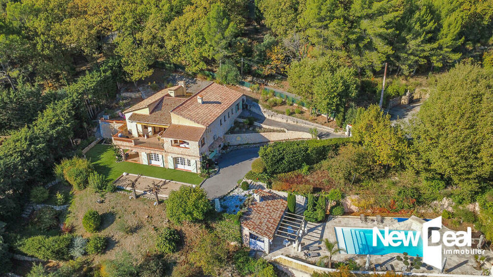 FAYENCE - Très belle propriété d'environ 225 m² avec vue exceptionnelle