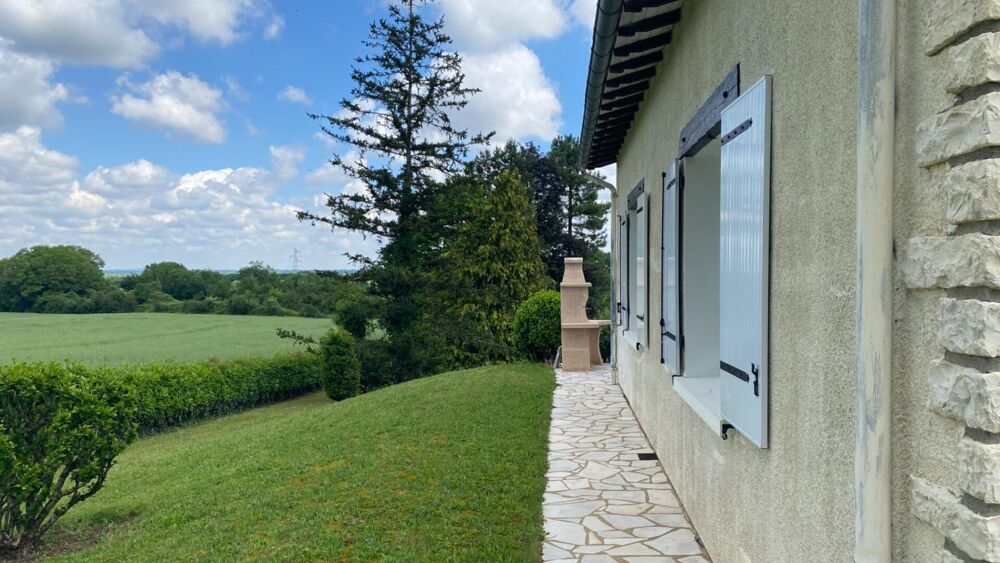 Maison 120 m2 à 15 mn du centre ville de Niort