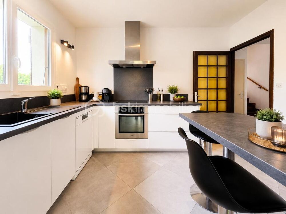Vente Maison CLAIX – Maison familiale avec terrain de 1 075 m², vue dégagée et fort potentiel d'agrandissement Claix