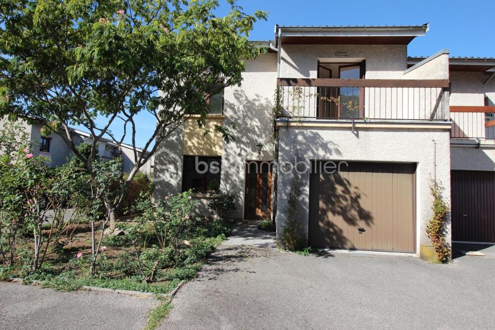 Maison familiale avec jardin privatif, terrasses et garage