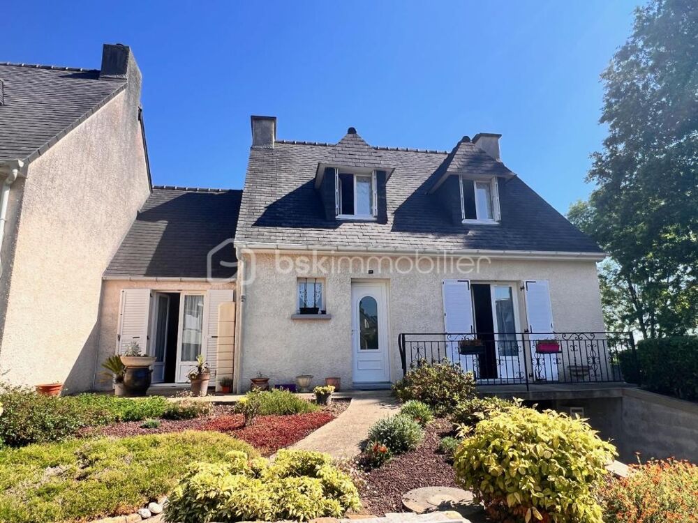 Vente Maison Maison familiale 4 chambres – 118 m² habitables – Sous-sol complet de 87 m² – En impasse, au calme Chateaulin
