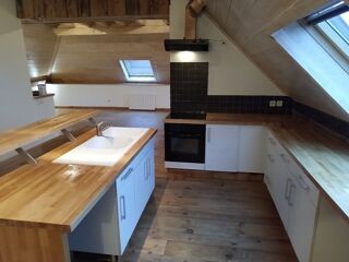  Appartement à louer 3 pièces 84 m²