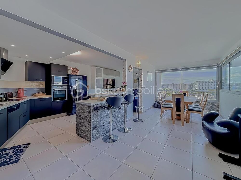 Vente Duplex/Triplex *** APPARTEMENT DUPLEX T3 DE 87 m² – VUE MER & PORT DE CARNON – CAVE & PARKING *** Carnon plage
