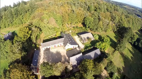   Propri�t� de charme de 890 m2 Propri�t�/ch�teau - 15 + pi�ce(s) - 890 m�