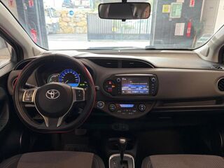 Yaris Dynamic Hybrid 2015 occasion 34500 B&eacute;ziers