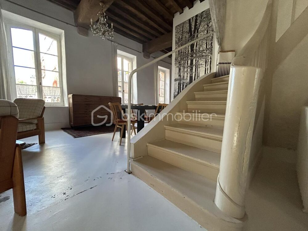 Maison 6 pièces de 132m2 à JOIGNY (89300)