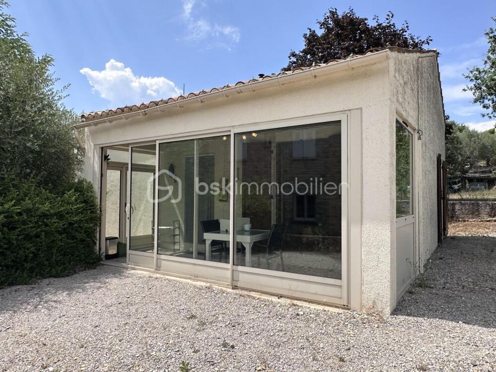 Vente Maison Maison T3 de plain-pied meublée sur une parcelle de 745 m2 Ongles