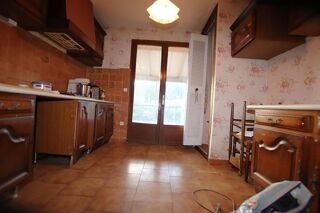  Villa � vendre 9 pi�ces 215 m�