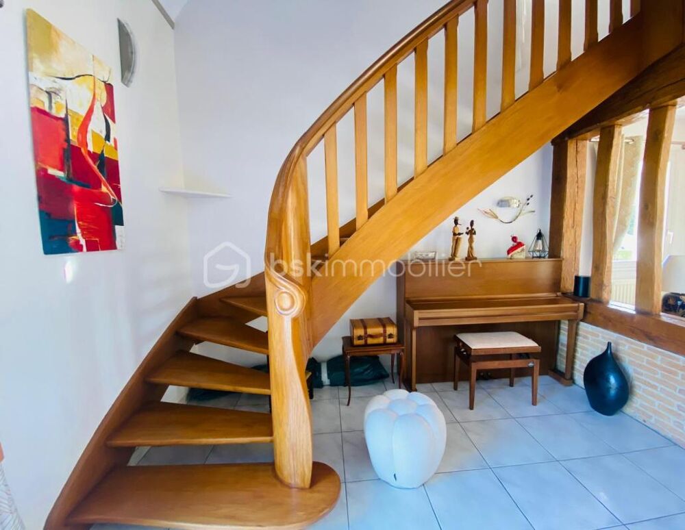 Vente Maison Maison d'architecte HONNET – 211m2 - Élégance, volumes et qualité de construction Fontaine la mallet
