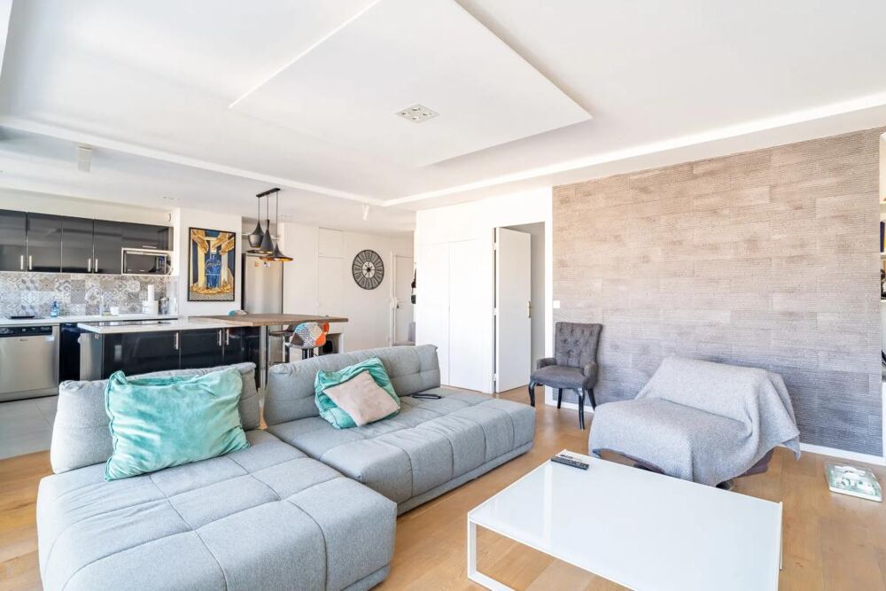 Vente Appartement Appartement Puteaux - 3 pièces - 77 m² - Parking - Cave - Balcon Puteaux