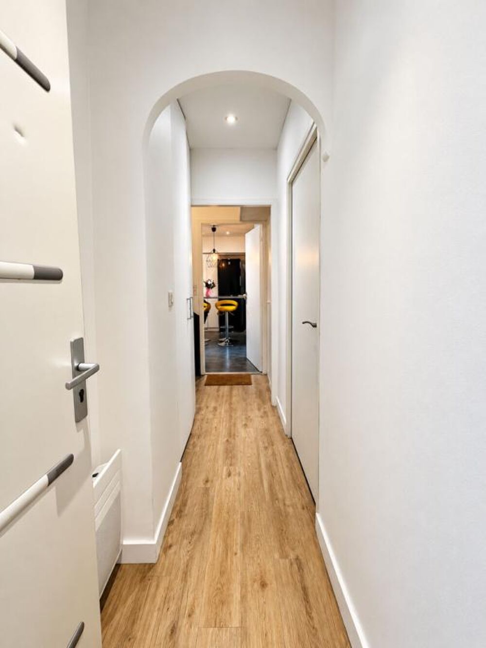 Vente Immeuble Immeuble Saint Sebastien Sur Loire : Commerce + 2 studios + colocation T4 Saint sebastien sur loire