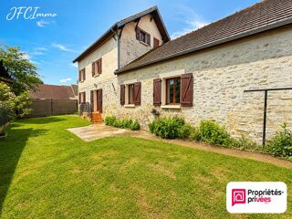  Immeuble à vendre 12 pièces 215 m²