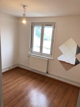  Appartement  vendre 5 pices 51 m