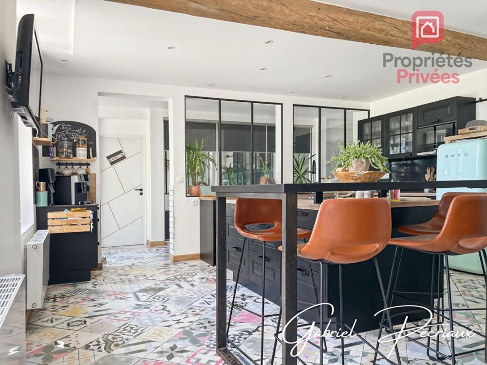 Vente Maison Maison Macey 8 pièce(s) 236 m2 Macey