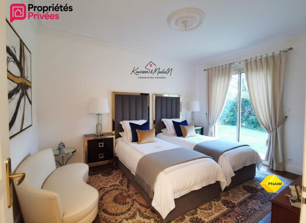 � vendre  Villa Yvrac (33370)