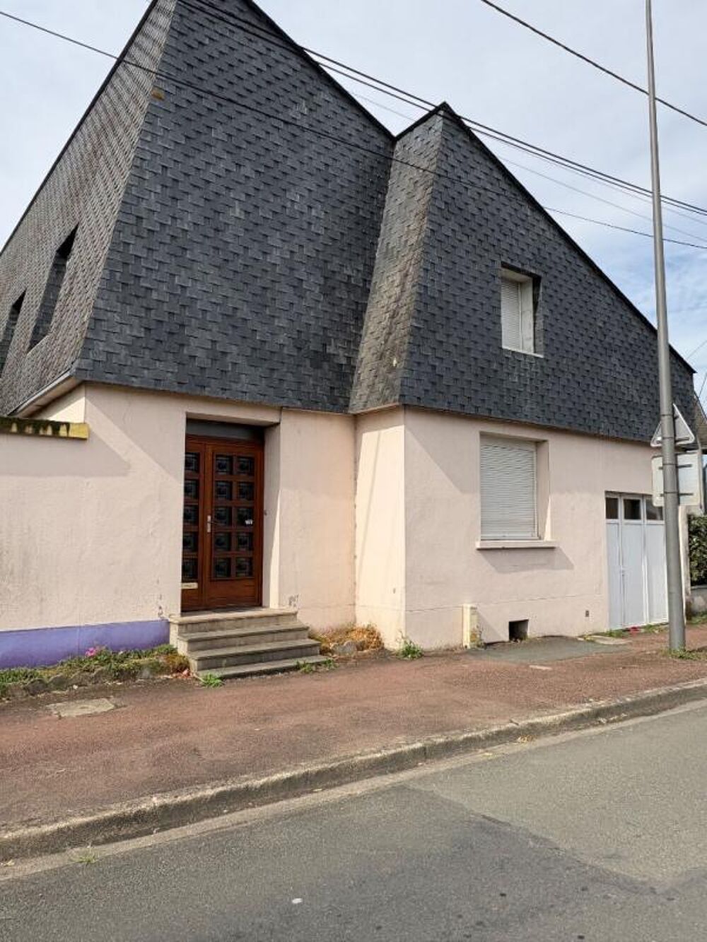 Maison 7 pièces 190 m² · à Sable sur Sarthe · 190 m² · 145 990 €