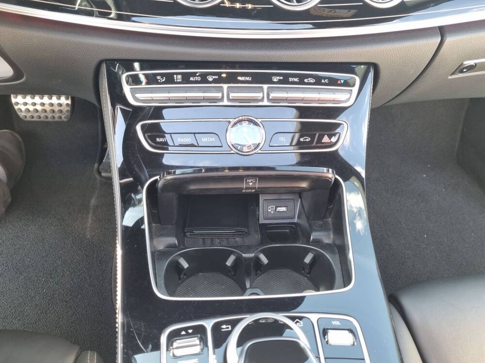 Classe E V 400 d 340 4Matic 9G-Tronic AMG Line - Toit ouvrant 2019 occasion 77140 Nemours