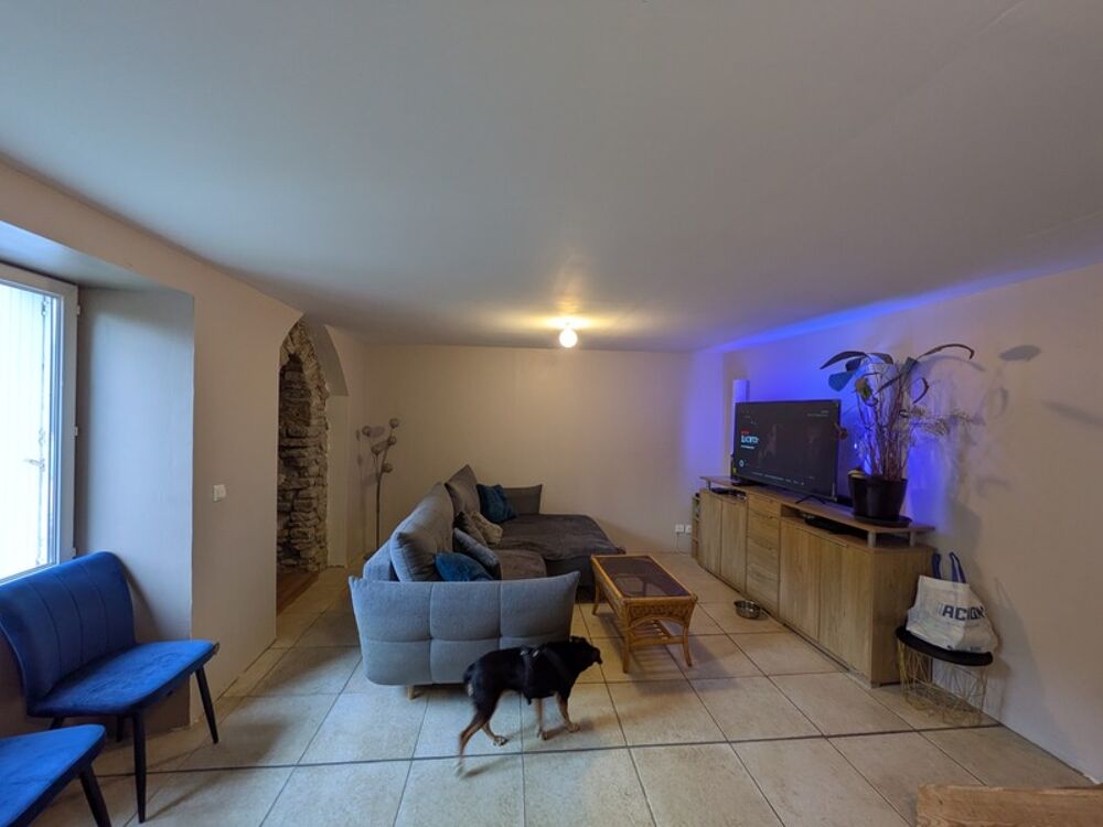 Vente Maison LOCMALO EN CAMPAGNE JOLIE PROPRETE EN PARTIE RESTAUREE DE 90 M² ENVIRON AVEC DEPENDANCES A RENOVER UN PUITS UNE PARCELLE DE 1 HE Locmalo