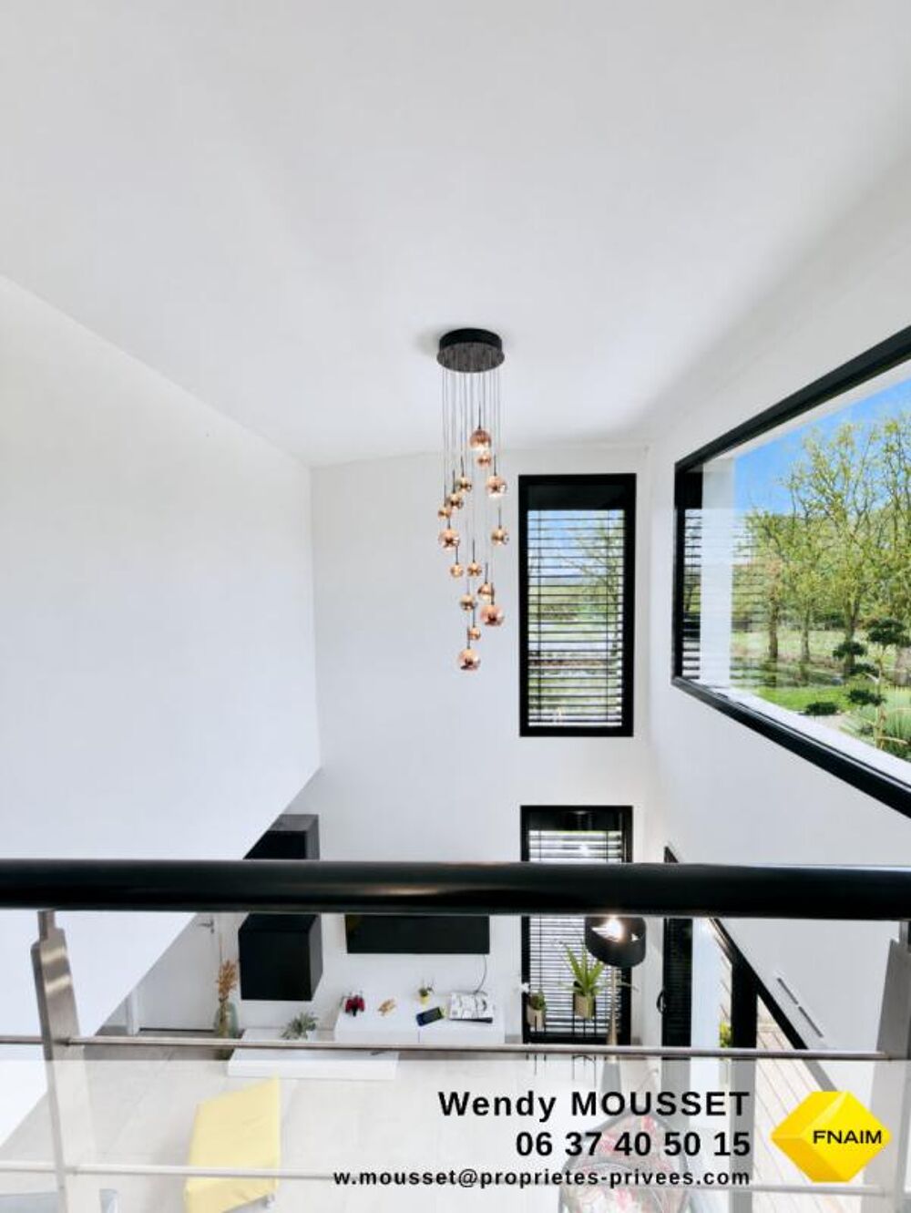 Vente Maison Élégante villa contemporaine avec piscine, à 3 minutes de la plage Le tour du parc