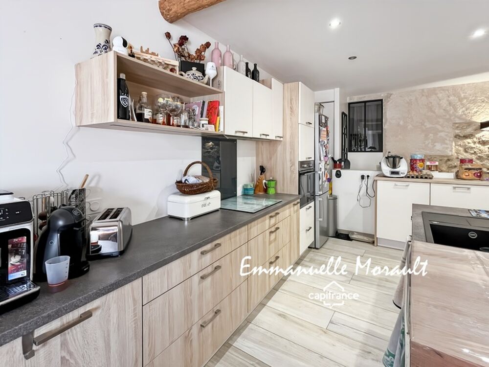Appartement duplex T3 avec cave à BAGNOLS EN FORET (83)