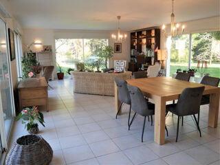  Proprit/chteau  vendre 8 pices 245 m