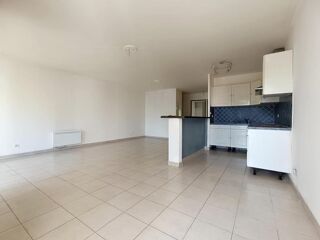  Appartement � vendre 3 pi�ces 65 m�