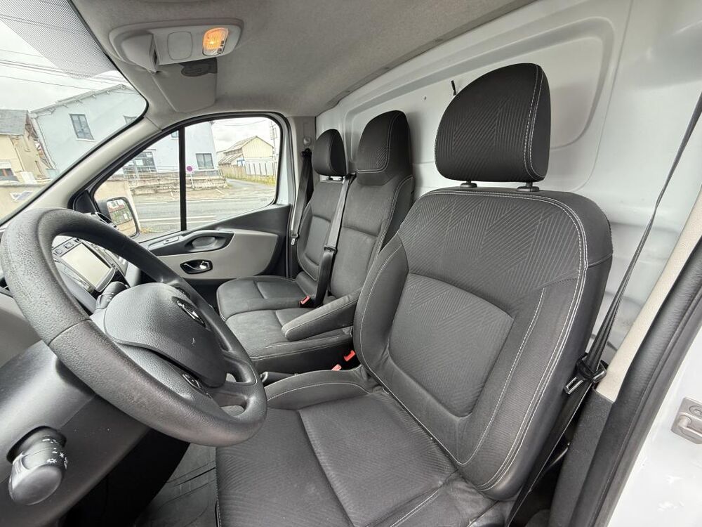 Trafic 3 1.6 DCI 120 CH CONFORT L1H1 GARANTIE 6 MOIS / REPRISE POSS 2018 occasion 36300 Le Blanc