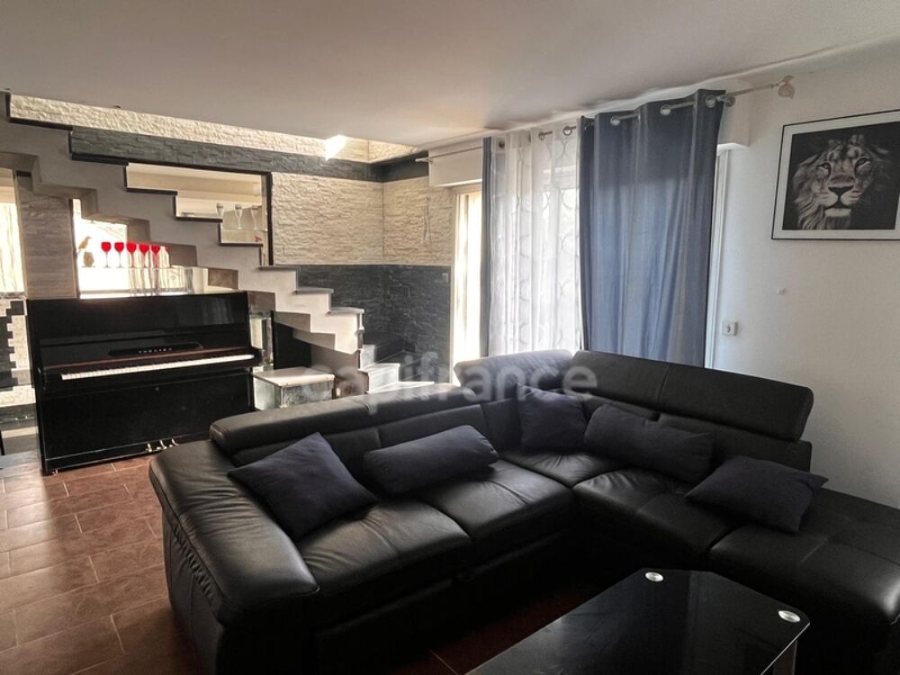Maison de 150m2 -7 pièces - 5 chambres - 500m2 terrain à GOUSSAINVILLE (95190)