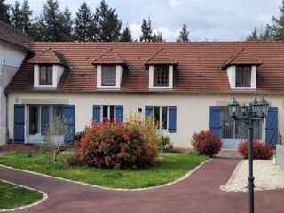  Maison à vendre 10 pièces 366 m²