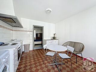 Immeuble � vendre 6 pi�ces 136 m�