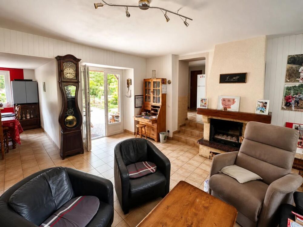 Vente Maison Maison de 4 pièces de 92 m² à Lamothe-Fénelon Lamothe fenelon