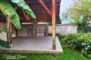  Maison  vendre 4 pices 241 m