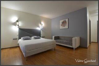  Immeuble  vendre 654 m