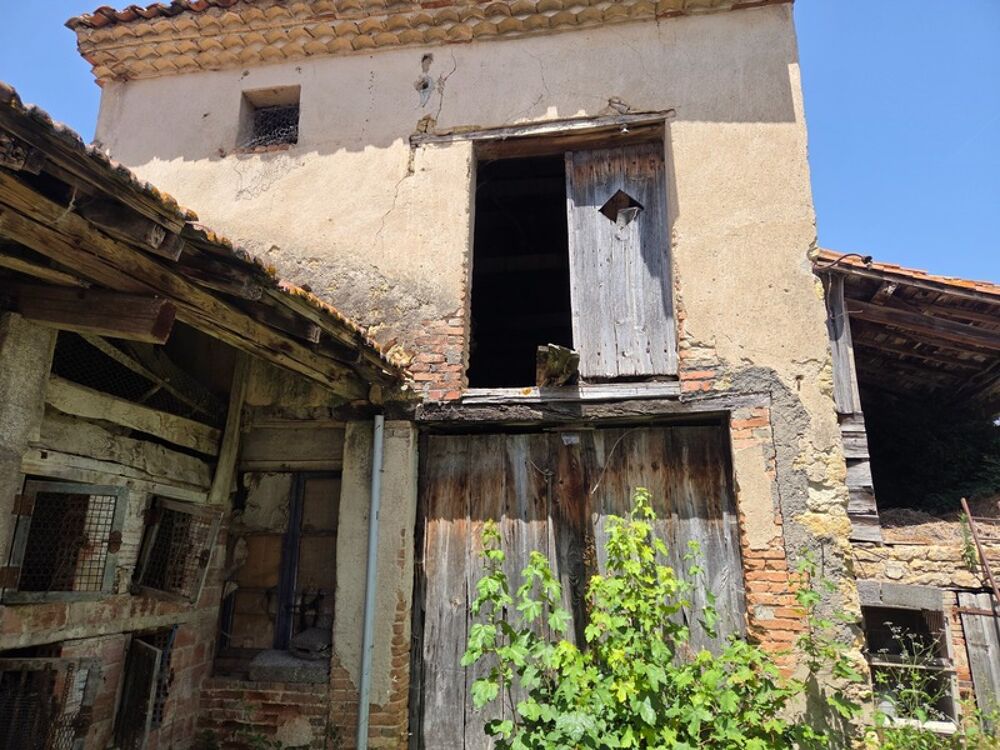 *** EXCLUSIVITE *** GRANGE ET TERRAIN *** REIGNAT 63160 ***