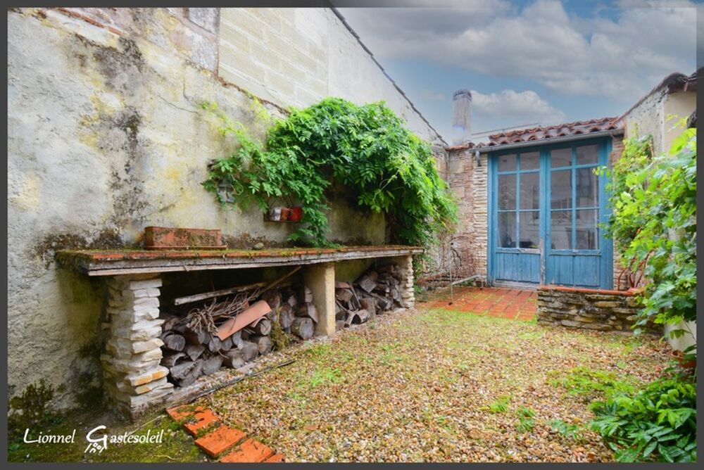 Maison 6 pièces 128 m² · à Sainte Foy la Grande · 128 m² · 137 000 €