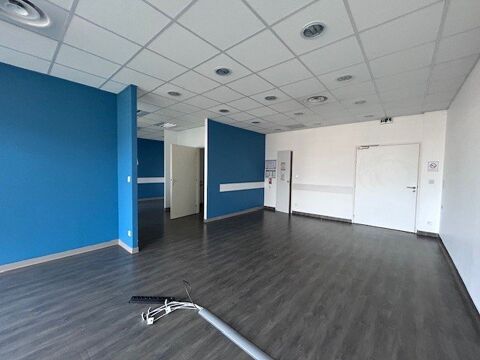 À vendre : Local commercial idéalement situé à Chalon-sur-Saône - Secteur Centre Hospitalier 260000 71100 Chalon sur saone