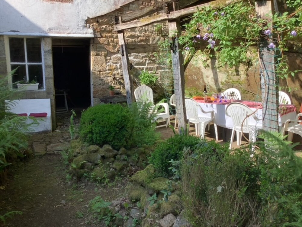 Une grande maison pleine de charme à Guémené sur Scorff