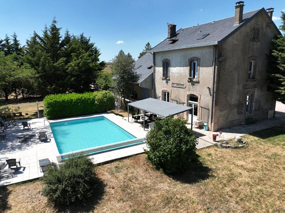 Maison 13 pièces 410 m² · à Nant · 410 m² · 645 000 €