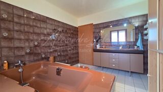  Maison � vendre 6 pi�ces 250 m�