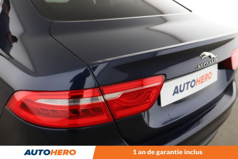 XE 2.0d Prestige Auto 180 ch 2015 occasion 92130 Issy-les-Moulineaux